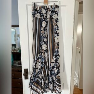 Strapless, fun, floral dress, festival/wedding ready!